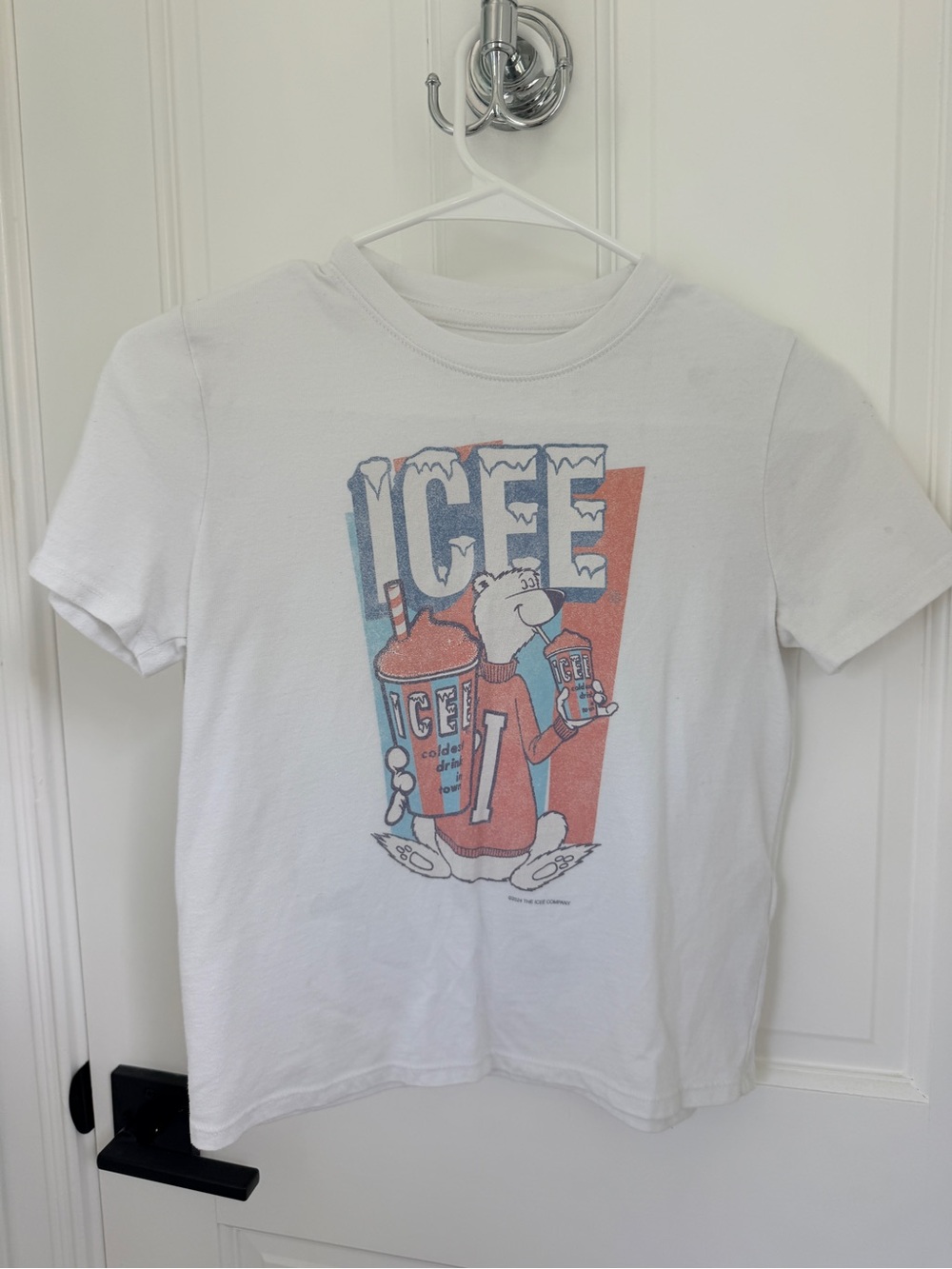 abercrombie kids White ICEE Graphic Tee size 7/8
